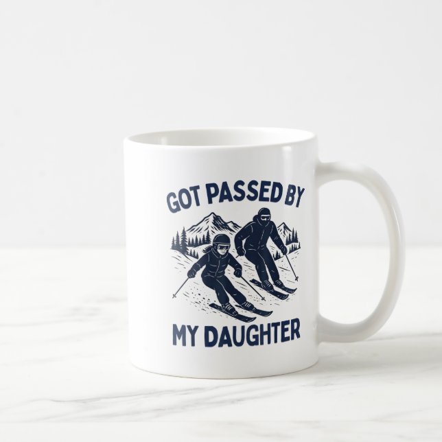 Caneca De Café Levado pela minha filha, esquiando engraçado (Direita)