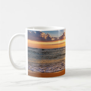 Caneca De Café Levantamento do oceano, horizonte azul profundo.
