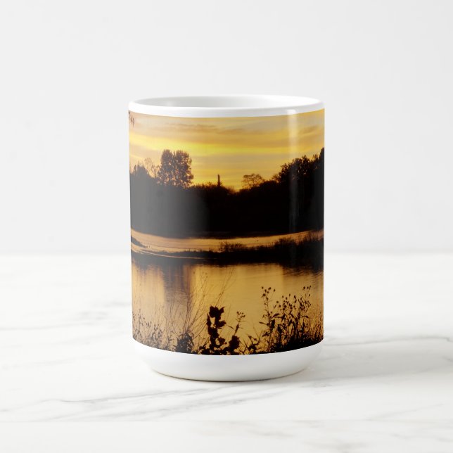 Caneca De Café Levantamento do sol sobre o rio Maumme (Centro)
