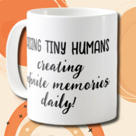 Caneca De Café Levantar Pequenos Humanos Bonitos Presente de Dia 