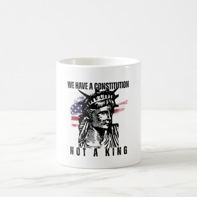 Caneca De Café Liberty Bust with Grunge Flag Art (Centro)