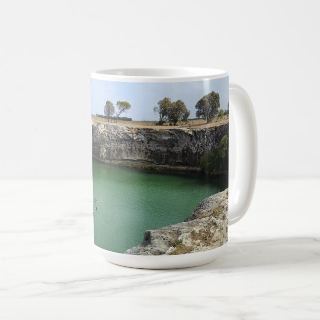 Caneca De Café Limestone Cliff e Emerald Waters (Frente Esquerda)