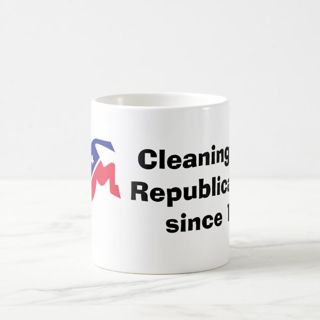 Caneca De Café Limpando a confusão republicana desde 1932. (Centro)