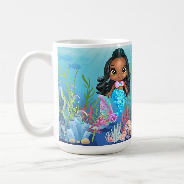 Caneca De Café Linda sereia negra tocando no mar (Esquerda)