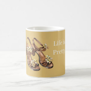 Caneca De Café Lindos Sapatos Marrom com Flores Brancas