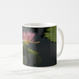 Caneca De Café Lírio de Água Rosa