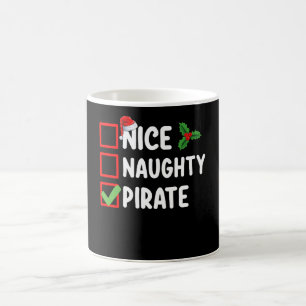 Caneca De Café Lista de Natal Bela Matadora de Família Pirata
