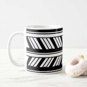 Caneca De Café Listras de Chevron Preto e Branco Padrão