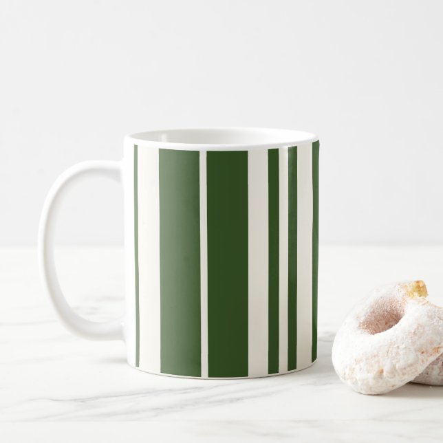 Caneca De Café Listras Verdes Brancas Costa Marítima (Com Donut)