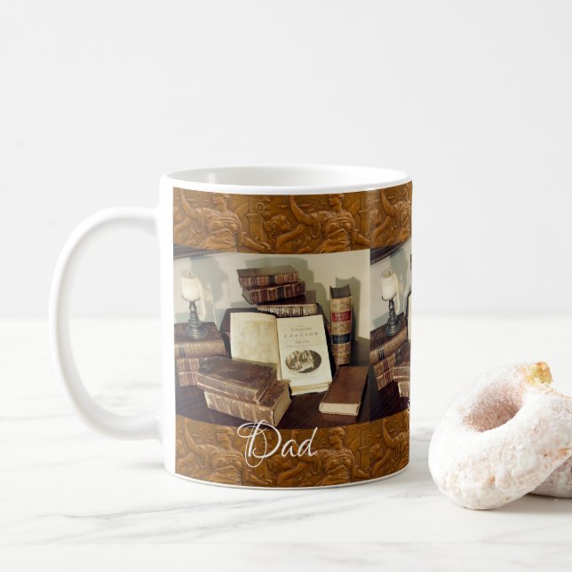 Caneca De Café Livro de História Mug (Com Donut)