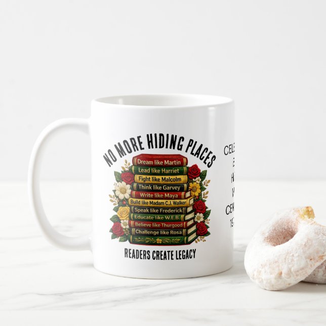 Caneca De Café Livro de Presentes de Heróis da História da Excelê (Com Donut)