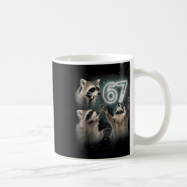 Caneca De Café Lobo Uivando Para a Lua 67 6 7 Halloween 67 Lobo  (Direita)