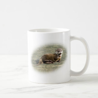 Caneca De Café Lontra bonito do bebê que boceja