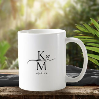Caneca De Café Love Calliografia Initials Heart Black B&W ID940