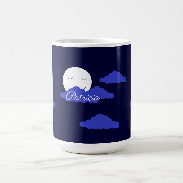 Caneca De Café Lua Cheia Sorridente com Nuvens: Azul Escuro (Centro)