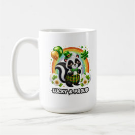 Caneca De Café Lucky and Proud Shamrock Skunk