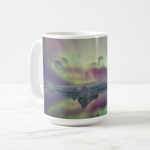 Caneca De Café Luzes da Aurora Refletem Laguna Islândia