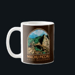 Caneca De Café Machu Picchu Peru Vintage Emblem<br><div class="desc">Trabalho de arte de vetor Machu Picchu. Machu Picchu é uma cidadela inca montada nas montanhas dos Andes,  no Peru,  acima do vale do rio Urubamba.</div>