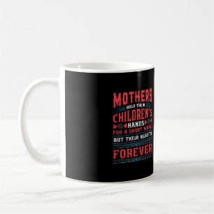 Caneca De Café Mães seguram as mãos dos filhos
