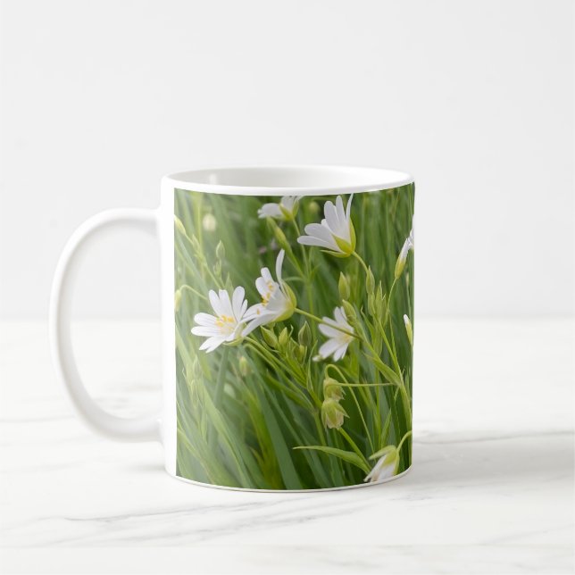 Caneca De Café Magnificas flores stellaria na floresta (Esquerda)
