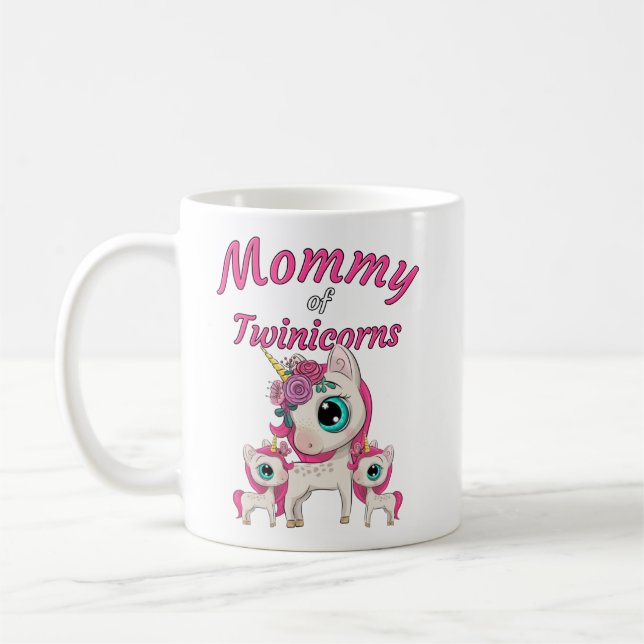 Caneca De Café Mamães de Twinicornos: Mãe e Filhas Gêmeas Unicórn (Esquerda)