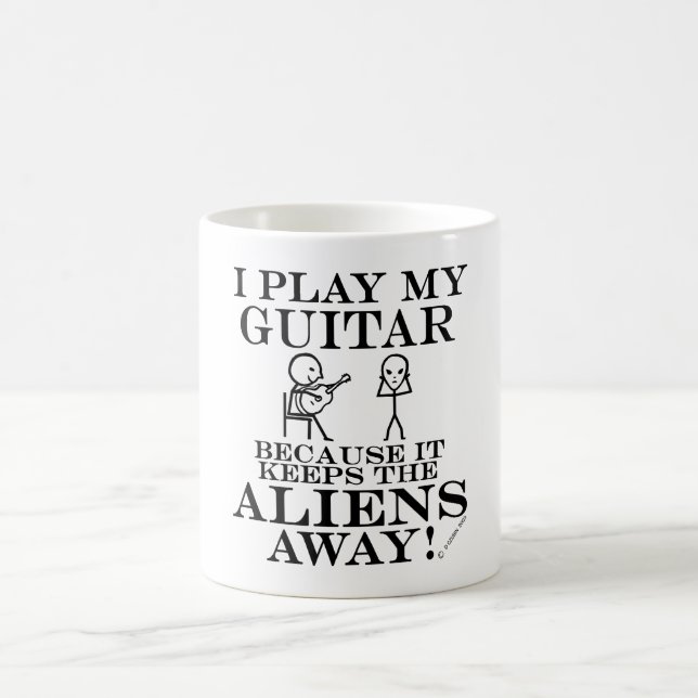 Caneca De Café Mantém Aliens Longe Do Violão (Centro)