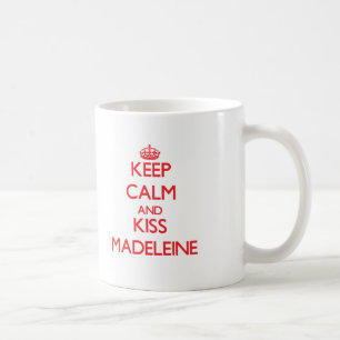 Caneca De Café Mantenha calmo e beijo Madeleine