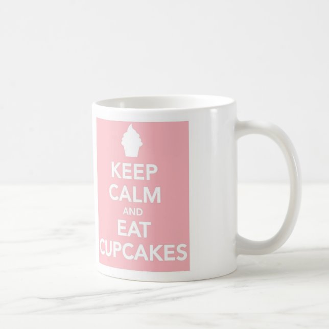Caneca De Café Mantenha calmo e coma cupcakes (Direita)