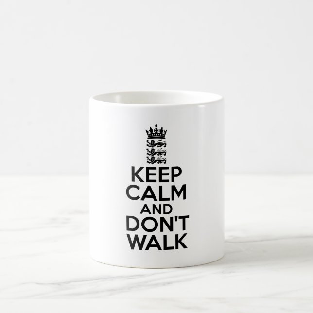 Caneca De Café Mantenha calmo e continue o grilo (Centro)