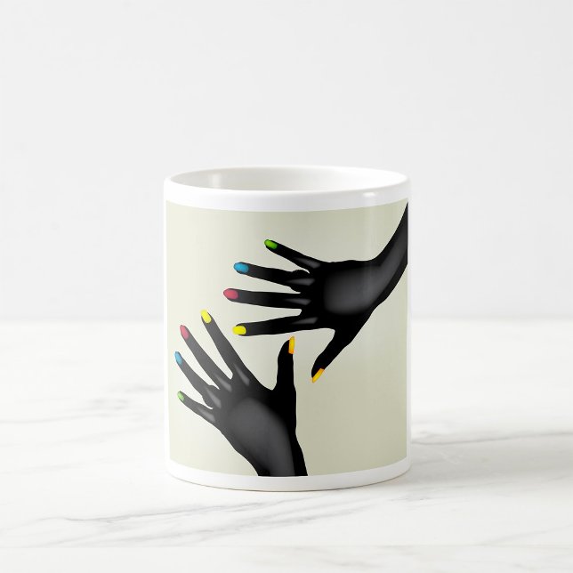 Caneca De Café Mãos Pretas Com Unhas Pintadas (Criador carregado)