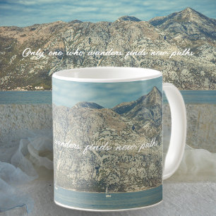 Caneca De Café Mar Calmo e belas montanhas