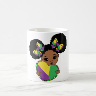 Caneca De Café Mardi Gras Baby Girl Segurando Coração