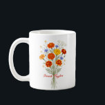 Caneca De Café Margarida Personalizada Flor de Nascimento Persona<br><div class="desc">Celebre uma conexão especial com nossa Caneca Personalizada com Flor de Nascimento em Aquarela. Com uma ilustração floral que representa a beleza única do mês de nascimento, esta caneca combina estilo artístico com funcionalidade cotidiana. As texturas suaves e etéreas da aquarela sobressaem contra a cerâmica nítida, criando uma peça que...</div>