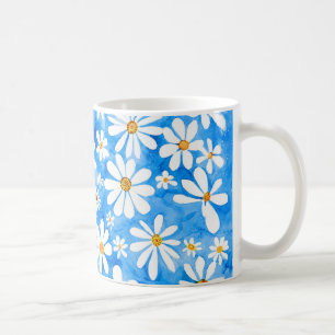Caneca De Café Margaridas Brancas no Azul – Padrão Floral em Aqua