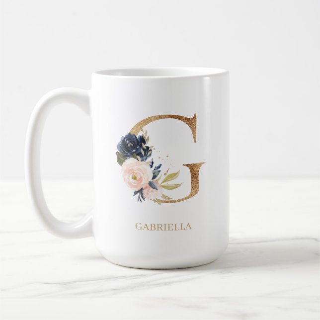 Caneca De Café Marinho Blush Floral Monograma - Letra "G" Persona (Esquerda)