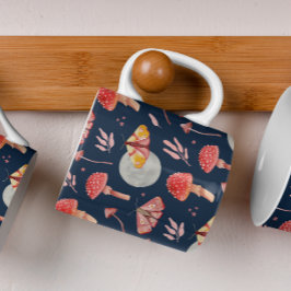 Caneca De Café Matemática mágica e padrão de cogumelos. Noite de 