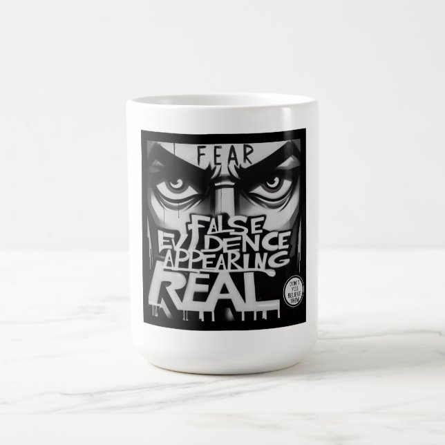 Caneca De Café MEDO Evidências Falsas Aparecendo Reais (Centro)