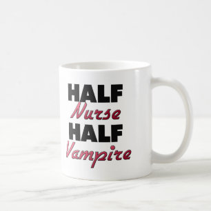 Caneca De Café Meio vampiro da meia enfermeira
