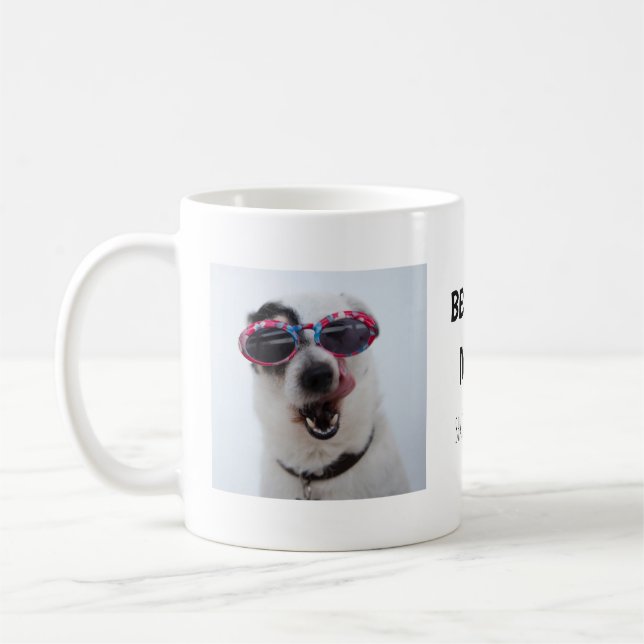 Caneca De Café Melhor Mãe de Cachorro, Texto Manuscrito em Duas F (Esquerda)
