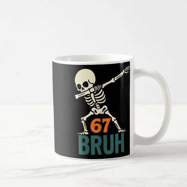 Caneca De Café Meme do Bruh de Halloween Números Seis Sete Esquel (Direita)