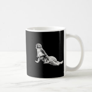 Caneca De Café Meme do macaco bebê socado 