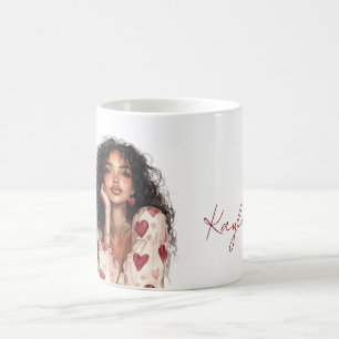 Caneca De Café Menina de Cabelo Preto Blusa de Corações Vermelhos