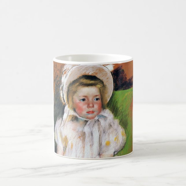 Caneca De Café Menina em um Bonnet Branco, Mary Cassatt (Centro)