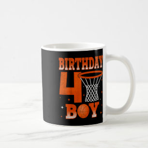 Caneca De Café Menino de 4 anos de idade fazendo aniversário Esqu