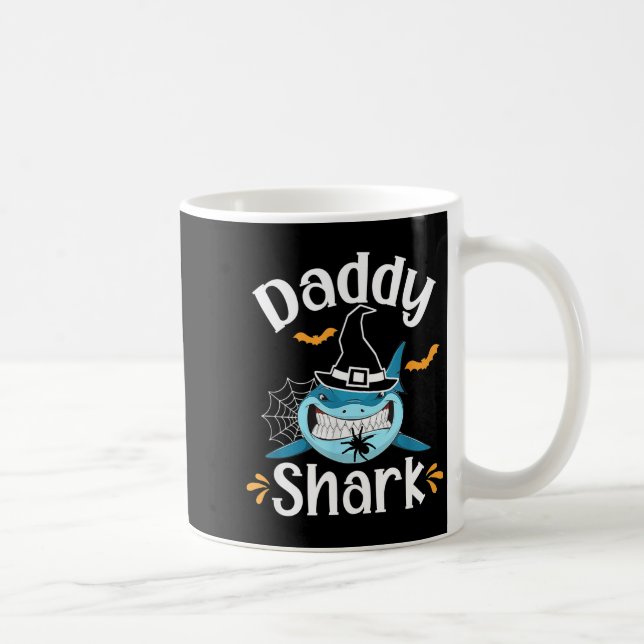 Caneca De Café Mens Daddy Shark Funny Halloween Daddy Announcemen (Direita)