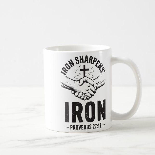 Caneca De Café Men's Iron Sharpens Iron Proverbs 27 7 Christian G (Direita)