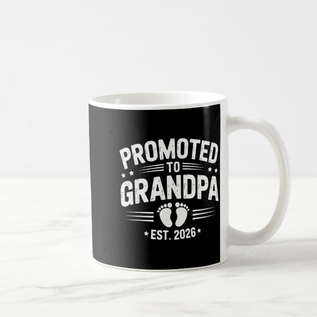 Caneca De Café Mens Promoted To Grandpa Est 2026 New Grandpa Preg (Direita)