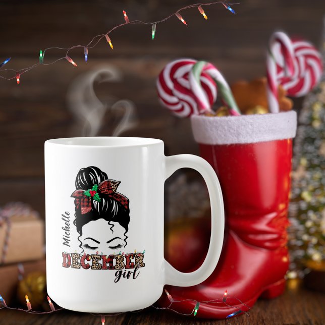 Caneca De Café Mensagem Bun Dezembro Rapariga Leopardo Xadrez (Messy Bun Personalized Name Born in December Girl Retro Vintage Leopard and Plaid Print Typographic )