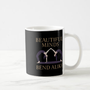 Caneca De Café Mentes Bonitas Se Dobram Da Mesma Forma Design De