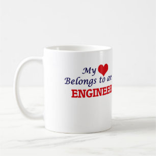 Caneca De Café Meu coração pertence a um engenheiro